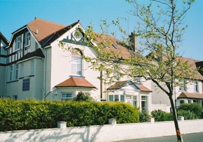 Cleave Court Llandudno Guesthouse